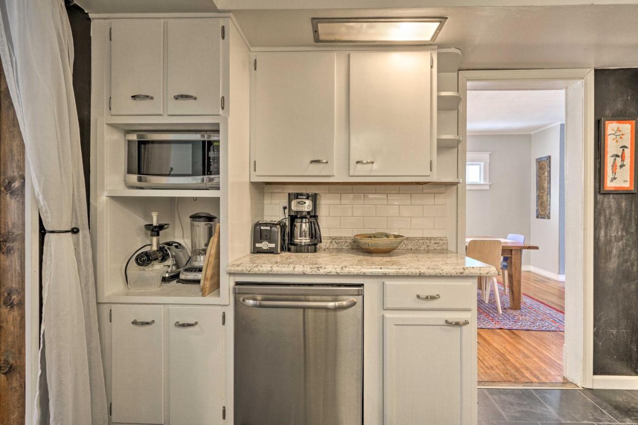 Comfortable Craftsman Home - 2 Miles To Ub Campus! Buffalo Kültér fotó