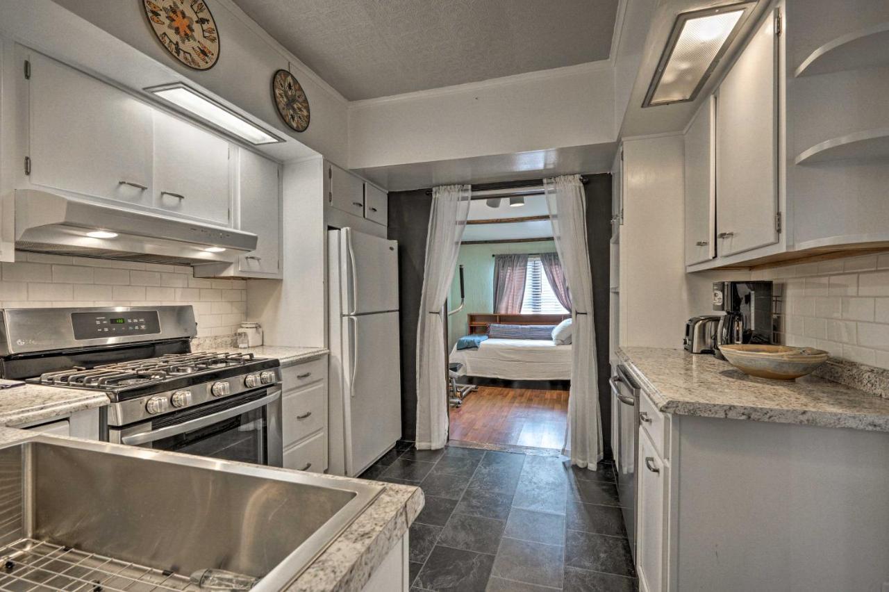Comfortable Craftsman Home - 2 Miles To Ub Campus! Buffalo Kültér fotó